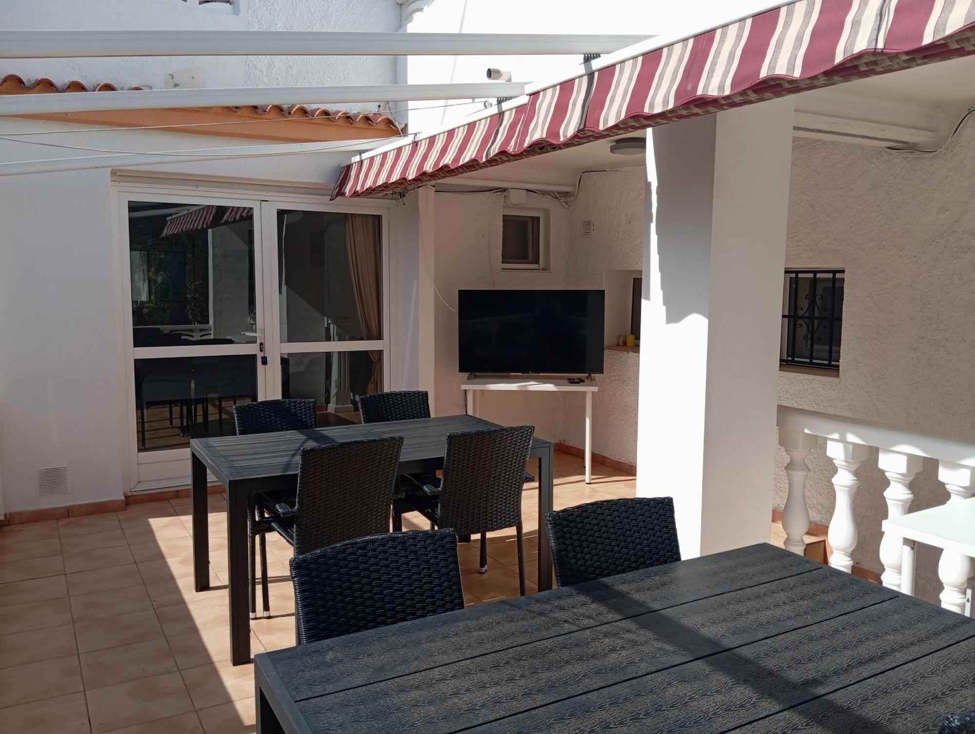 Villa Benucia Family Guest House La Nucía Eksteriør billede